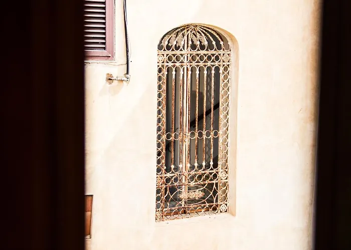 Oda ve Kahvaltı Porta Bagni